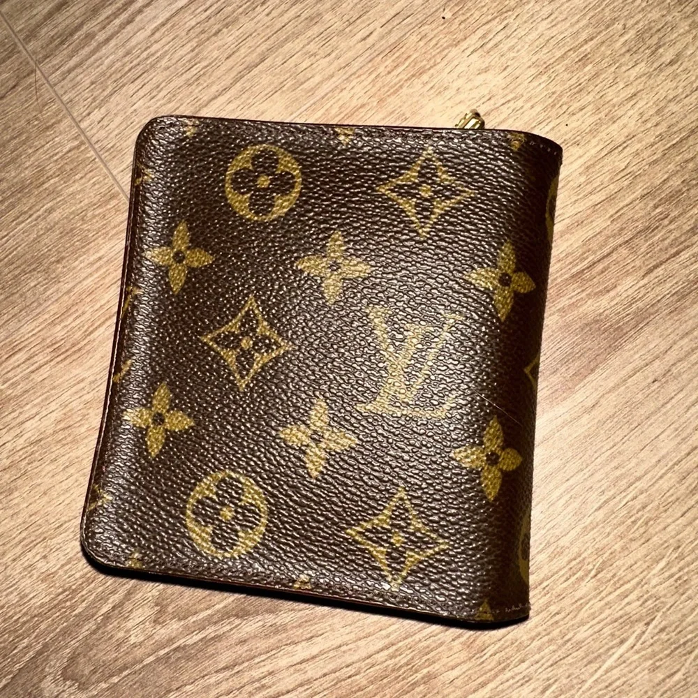 Louis Vuitton Brown and Gold Monogram Wallet